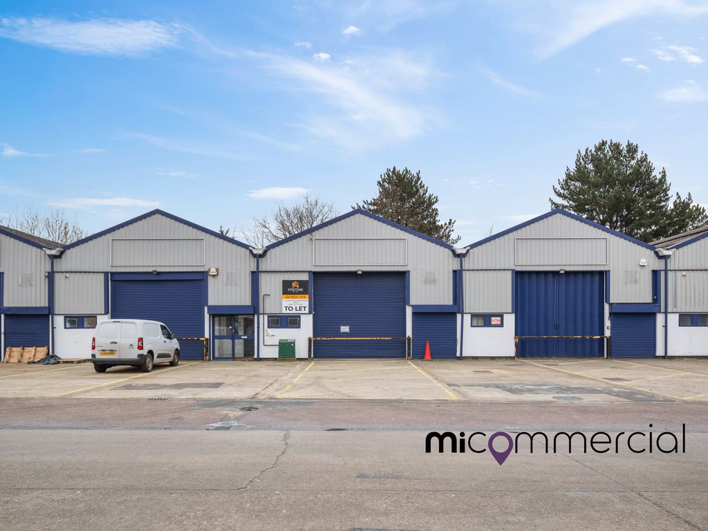 Light industrial to let in Burnt Mill, Elizabeth Way, Harlow CM20, £77,070 pa