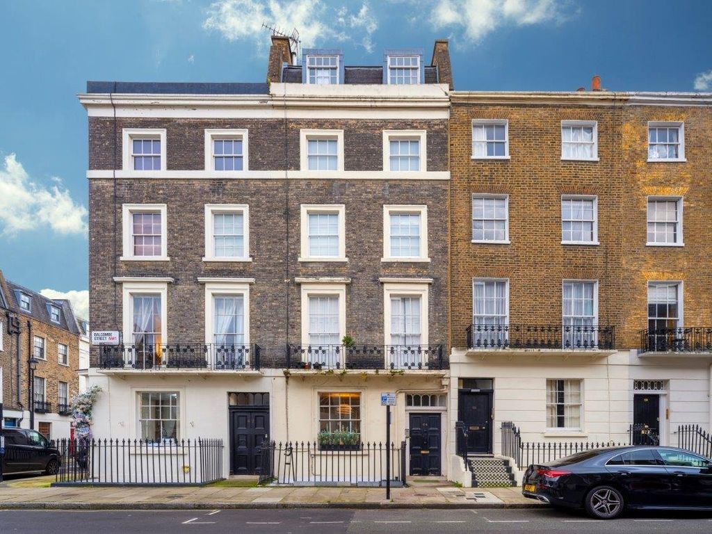 2 bed flat for sale in Balcombe Street, Marylebone, London NW1, £1,595,000