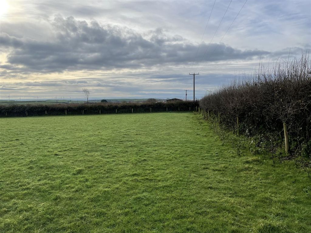 Land for sale in Ilfracombe EX34, £50,000
