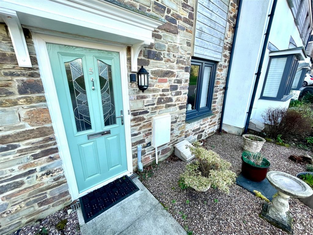 3 bed terraced house for sale in Castings Drive, Charlestown, Cornwall PL25, £315,000