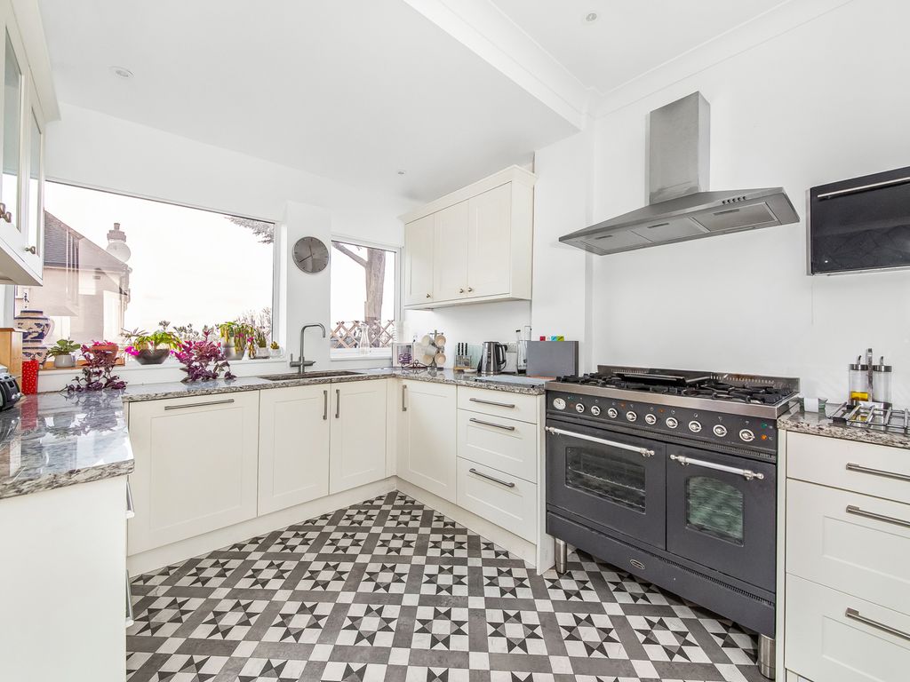 3 bed semi-detached house for sale in Shrewsbury Lane, London SE18, £750,000
