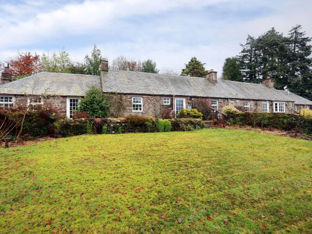 3 bed cottage for sale in Milton Of Cultoquhey, Crieff PH7, £338,000