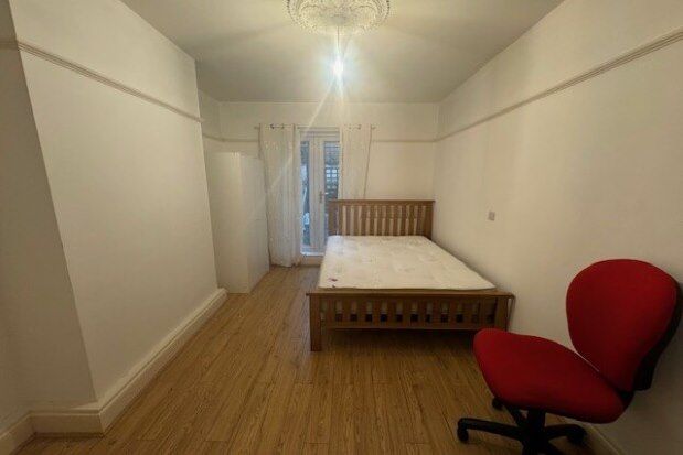 Room to rent in Hotwell Road, Bristol BS8, £850 pcm