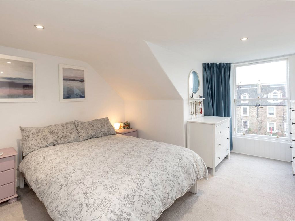 2 bed flat for sale in Hawthornbank Place, Leith, Edinburgh EH6, £340,000