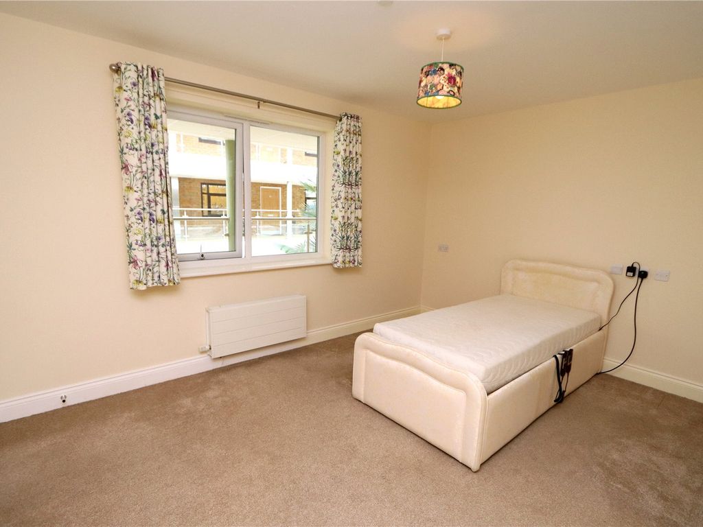 1 bed flat for sale in The Limes, Westbury Lane, Newport Pagnell, Buckinghamshire MK16, £200,000