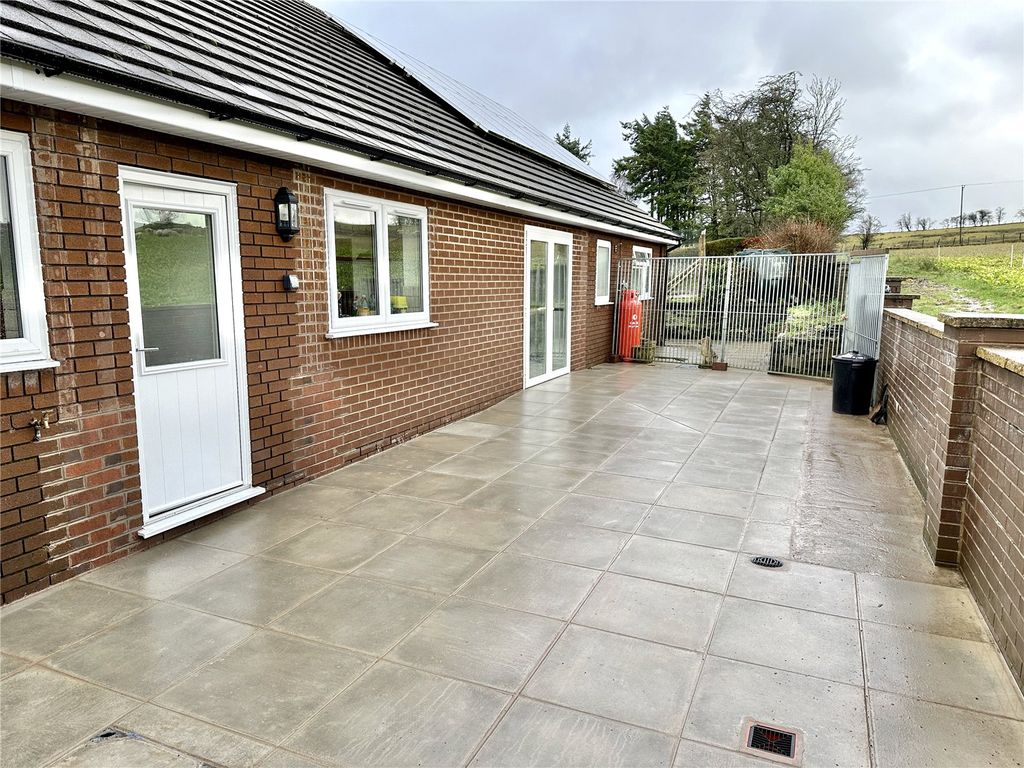3 bed bungalow for sale in Tylwch, Llanidloes, Powys SY18, £435,000