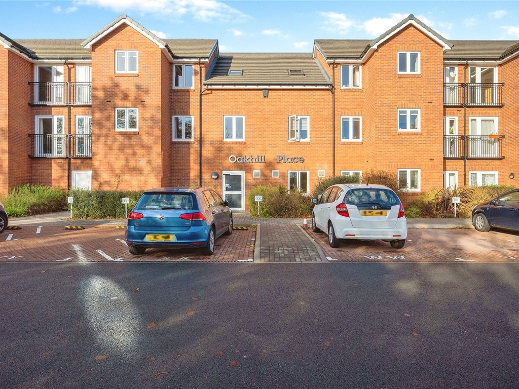 1 bed flat for sale in High View, Bedford MK41, £230,000