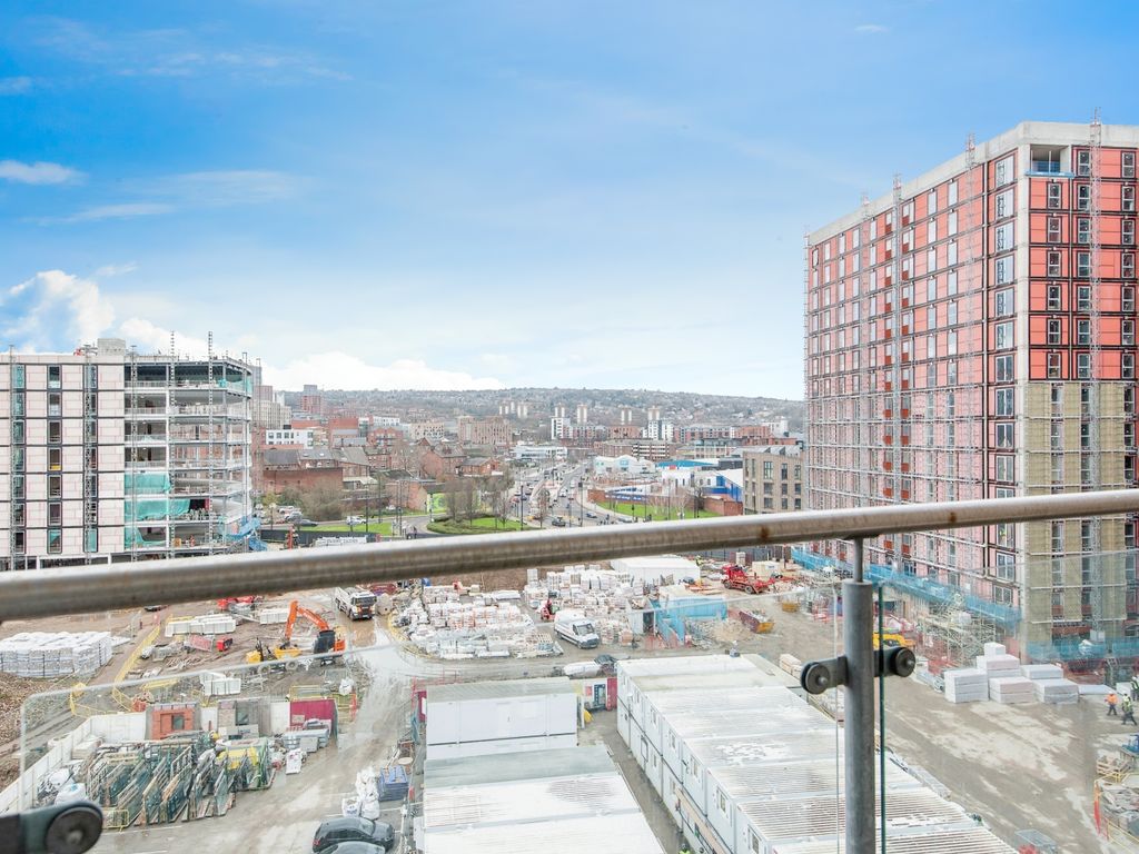 1 bed flat for sale in Millsands, Sheffield, South Yorkshire S3, £100,000