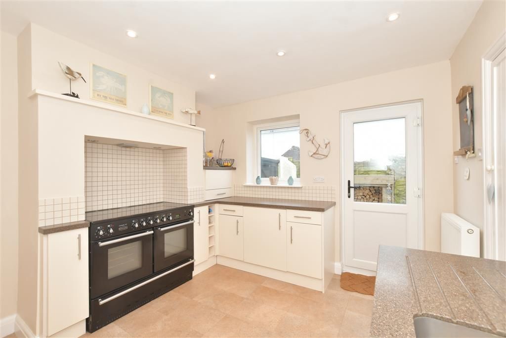 4 bed detached house for sale in Davenport Road, Bognor Regis, West Sussex PO22, £561,000
