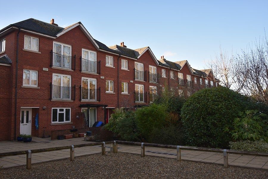 4 bed town house for sale in St Leonards, Exeter EX2, £450,000