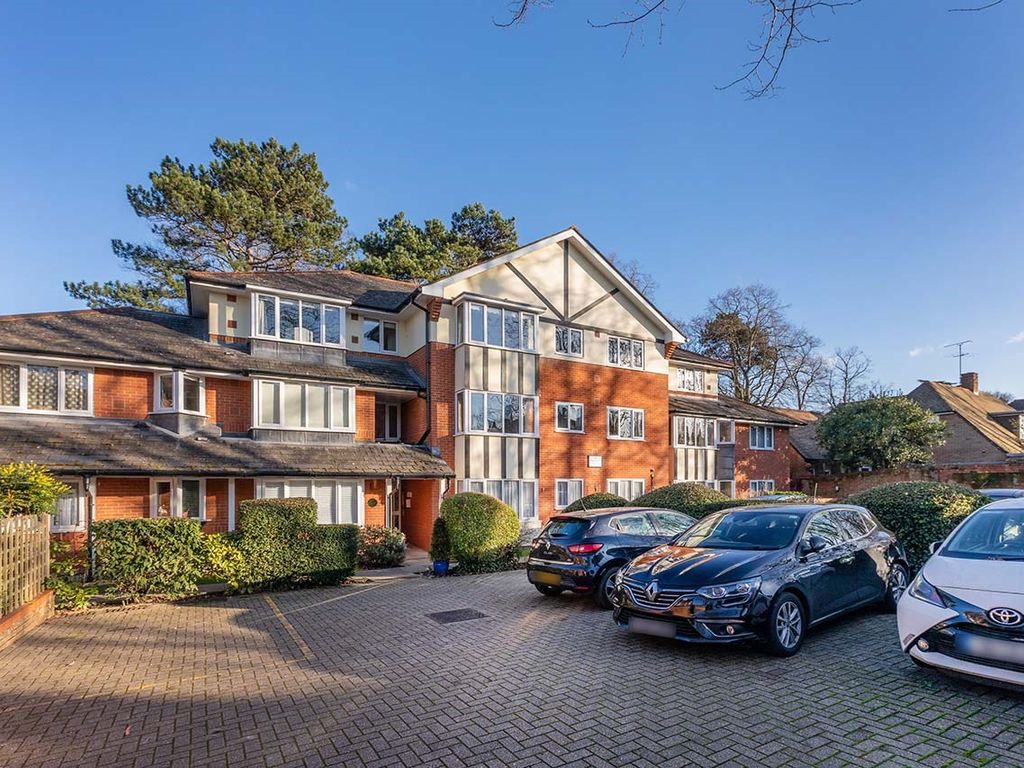 1 bed property for sale in East Road, Maidenhead SL6, £115,000