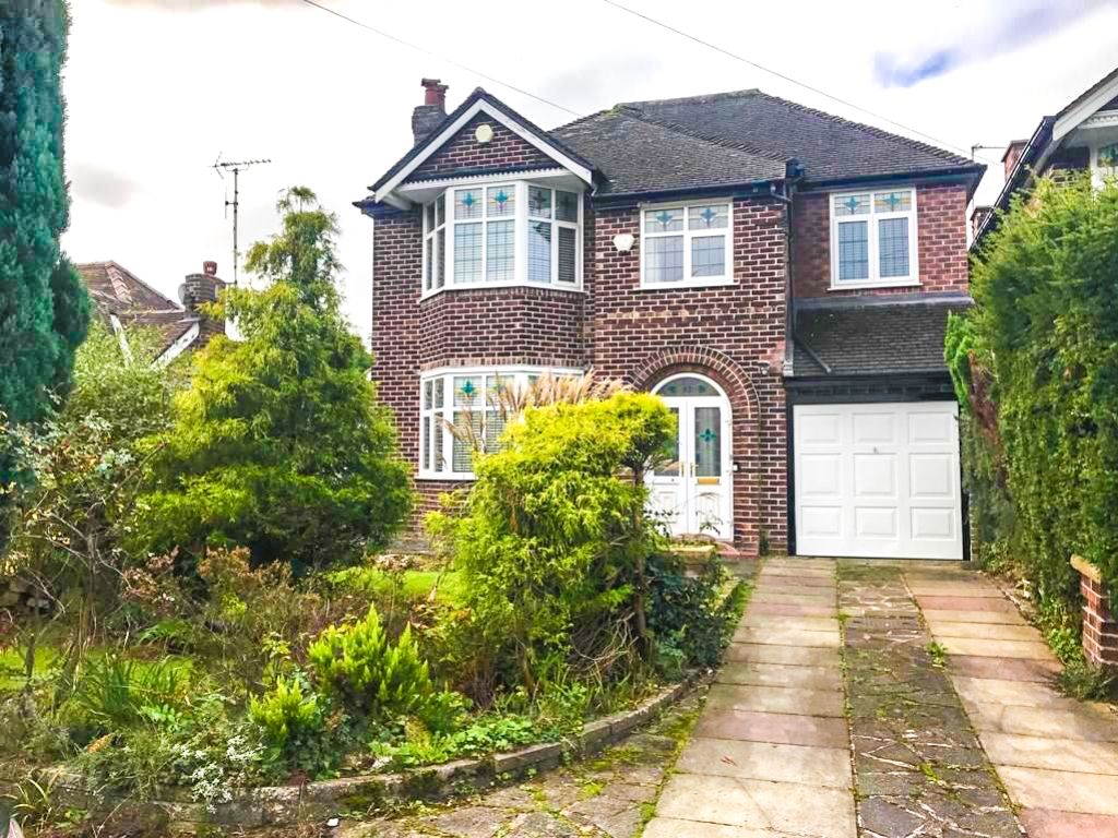 4 bed detached house for sale in Brereton Road, Handforth, Wilmslow, Cheshire SK9, £725,000