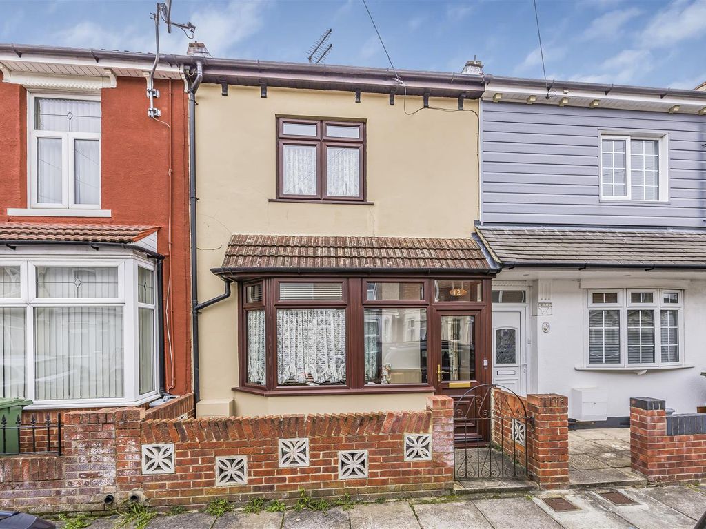 3 bed property for sale in Whitworth Road, Portsmouth PO2, £225,000