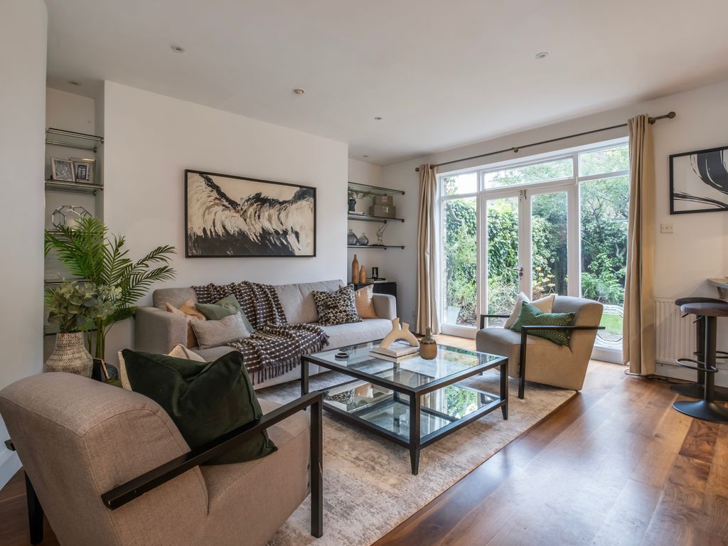 2 bed flat for sale in Acol Road, London NW6, £1,100,000
