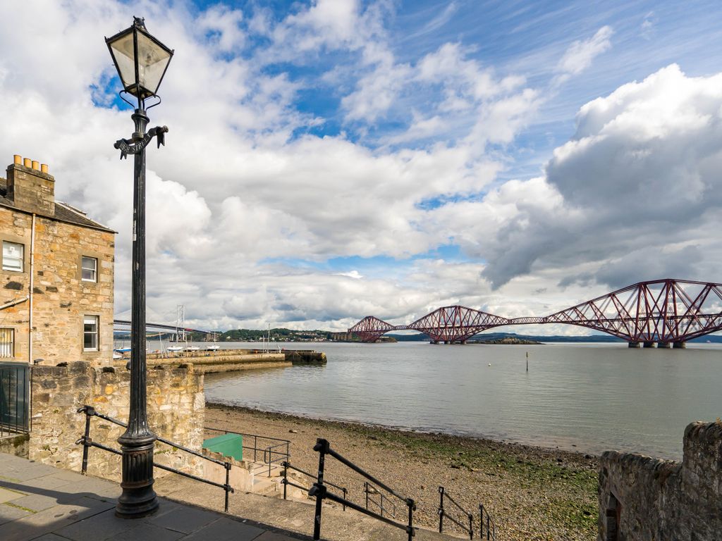 2 bed flat for sale in 4/3 Hawthorn Court, South Queensferry EH30, £180,000