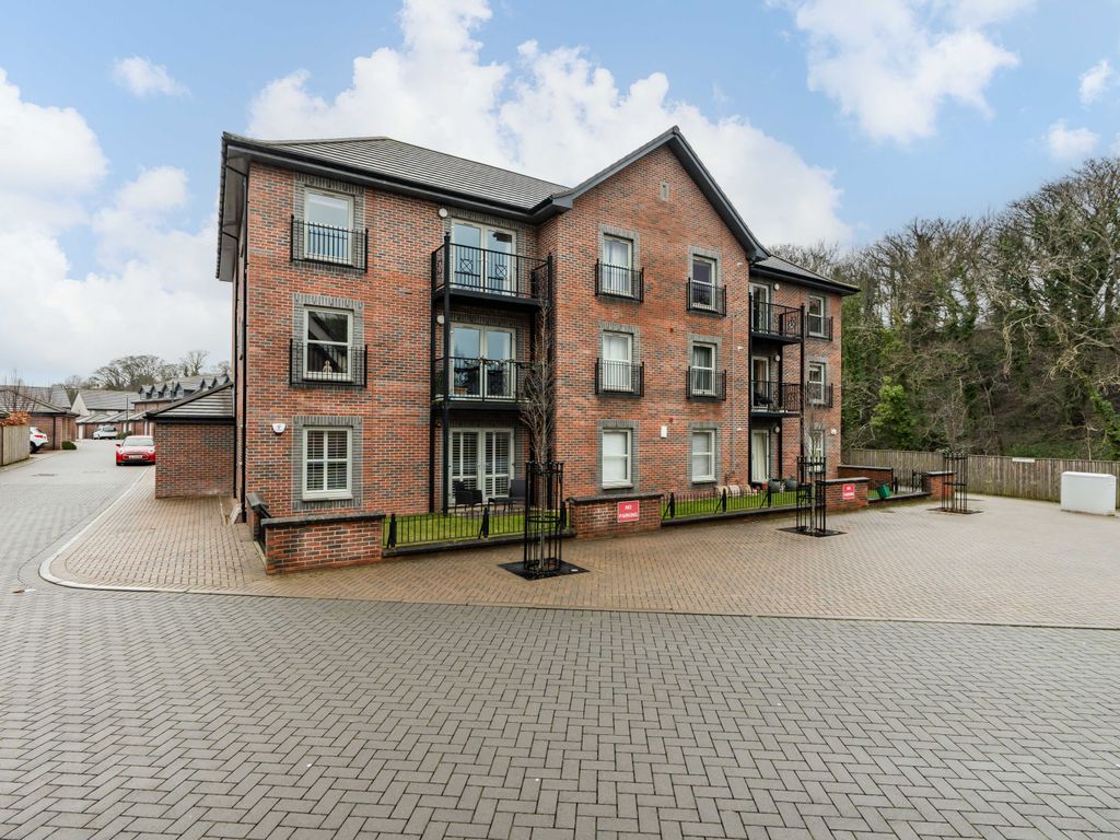 2 bed flat for sale in 1/3 Wintour Lane, Currie EH14, £270,000