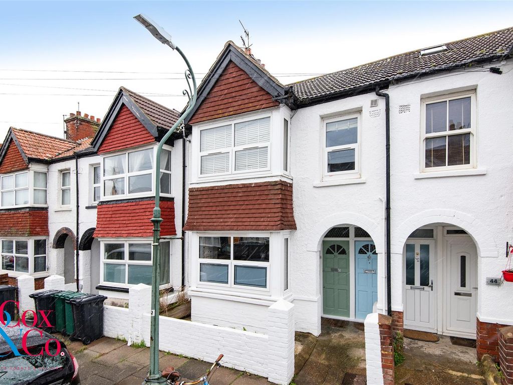 2 bed flat for sale in St. Leonards Avenue, Hove BN3, £290,000