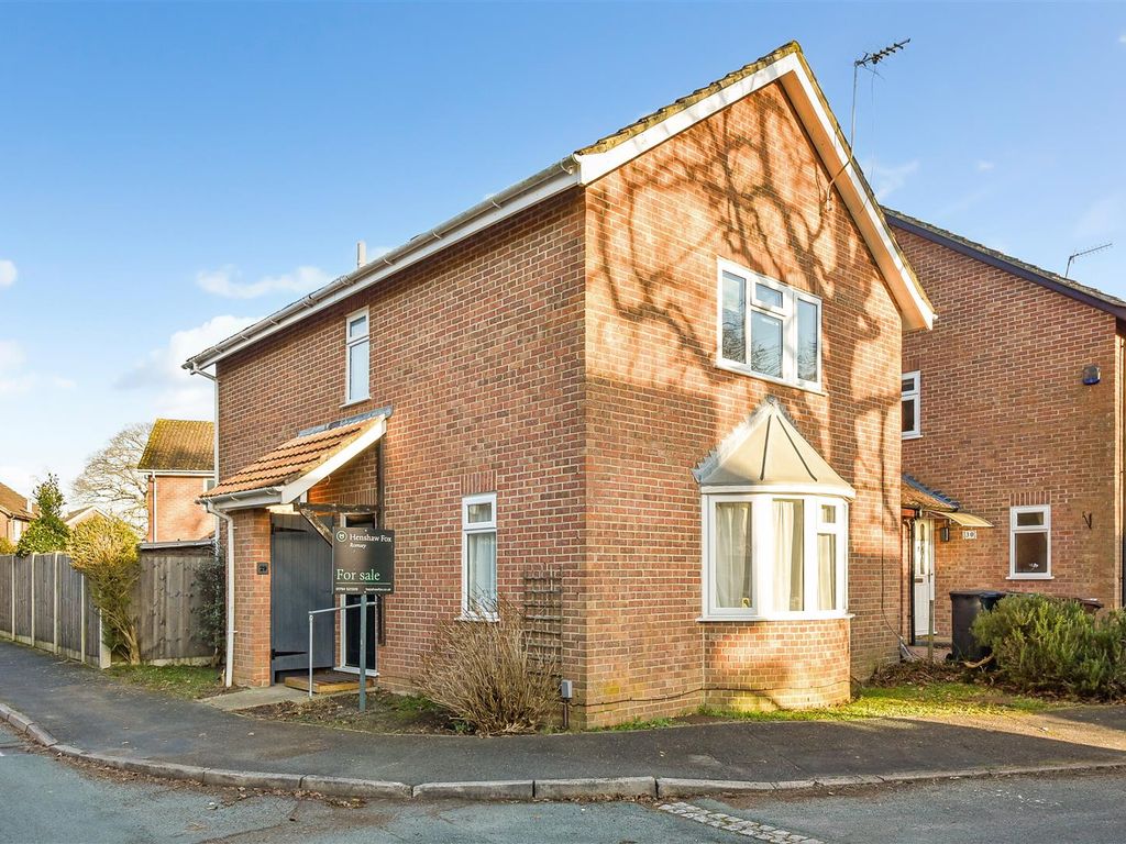 4 bed detached house for sale in Tottehale Close, North Baddesley, Hampshire SO52, £425,000