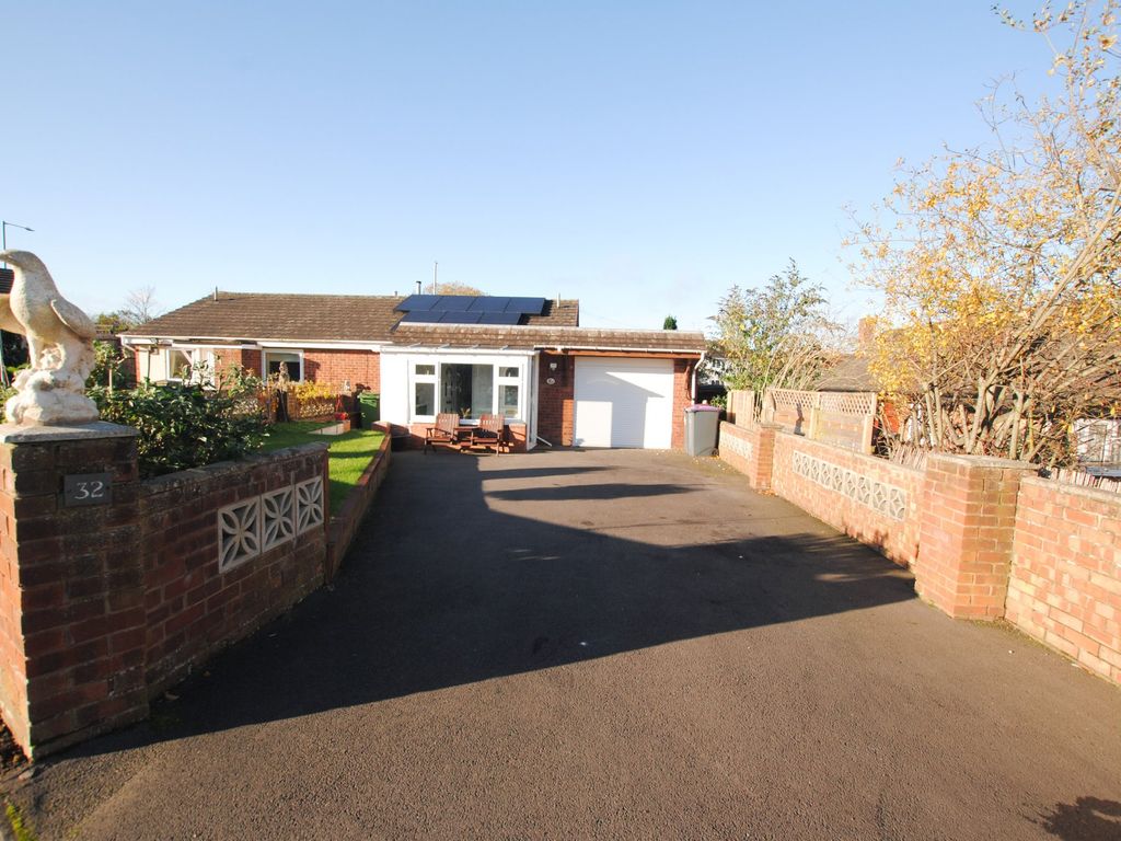 2 bed semi-detached bungalow for sale in Near Vallens, Hadley, Telford TF1, £210,000