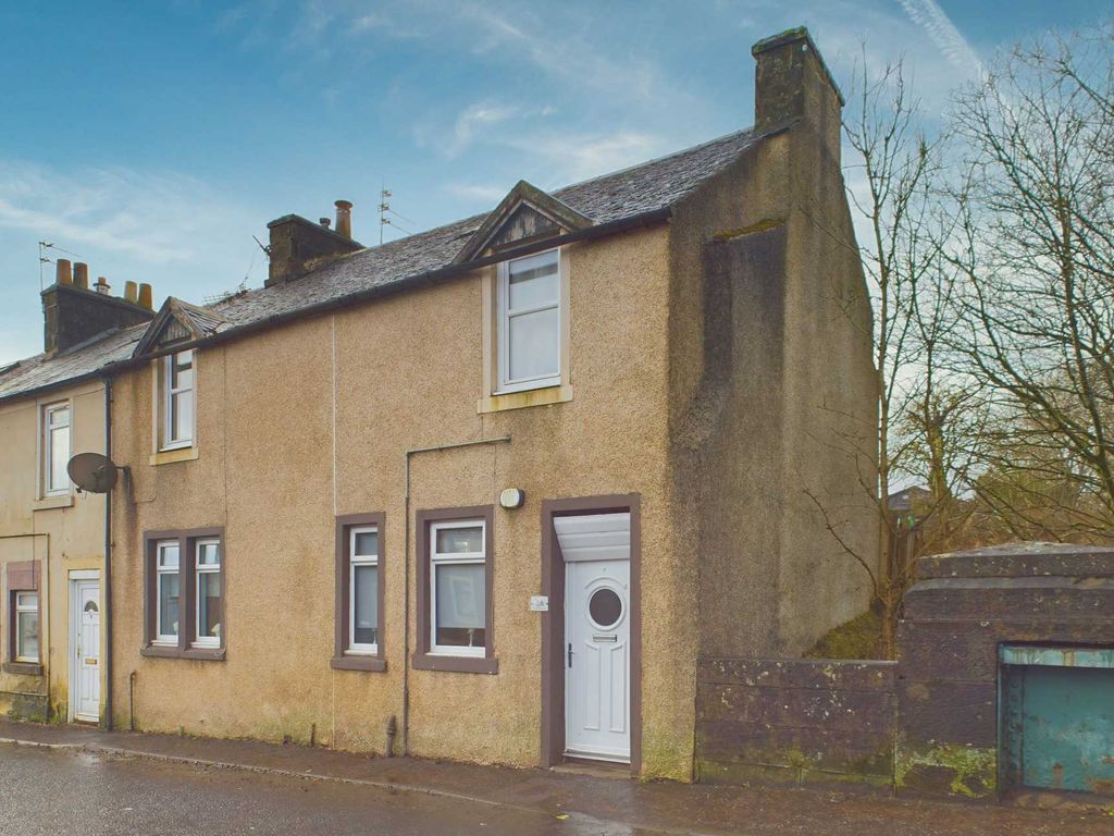 2 bed flat for sale in Lesmahagow Road, Strathaven ML10, £75,000