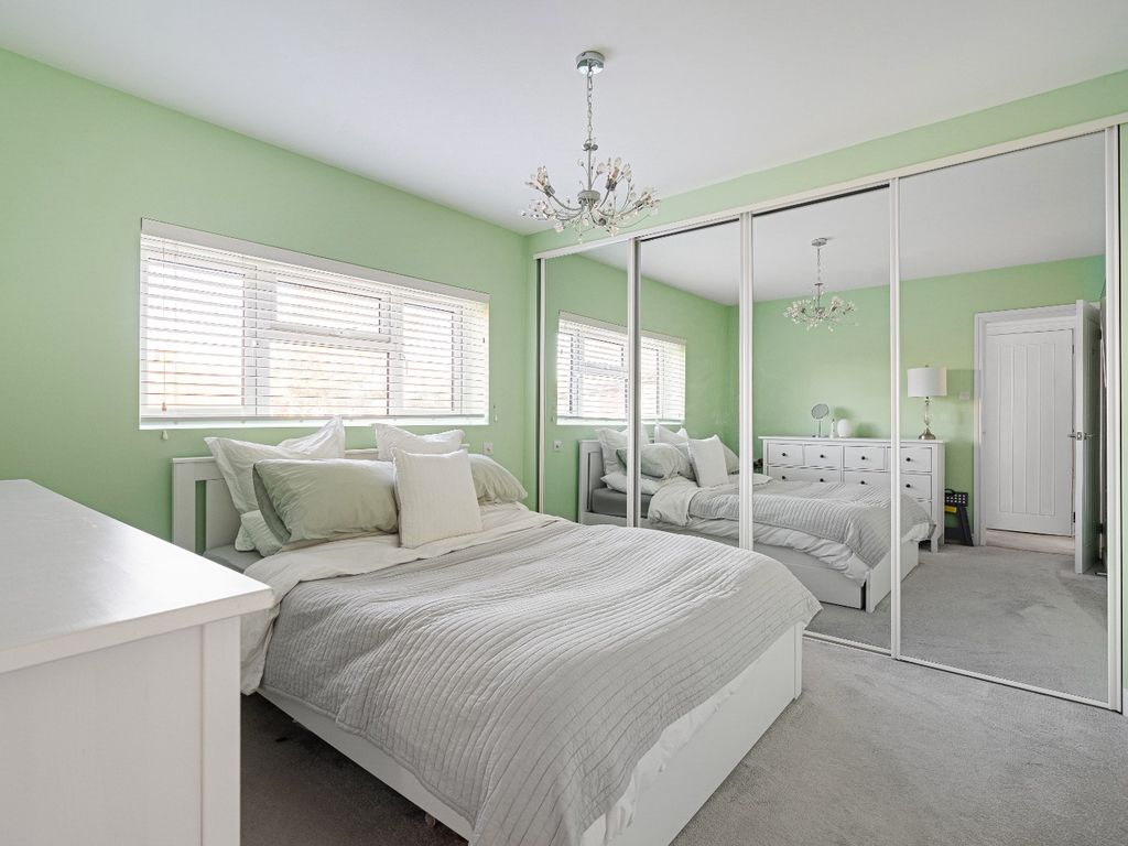 2 bed semi-detached house for sale in Jason Walk, London, Greater London SE9, £425,000