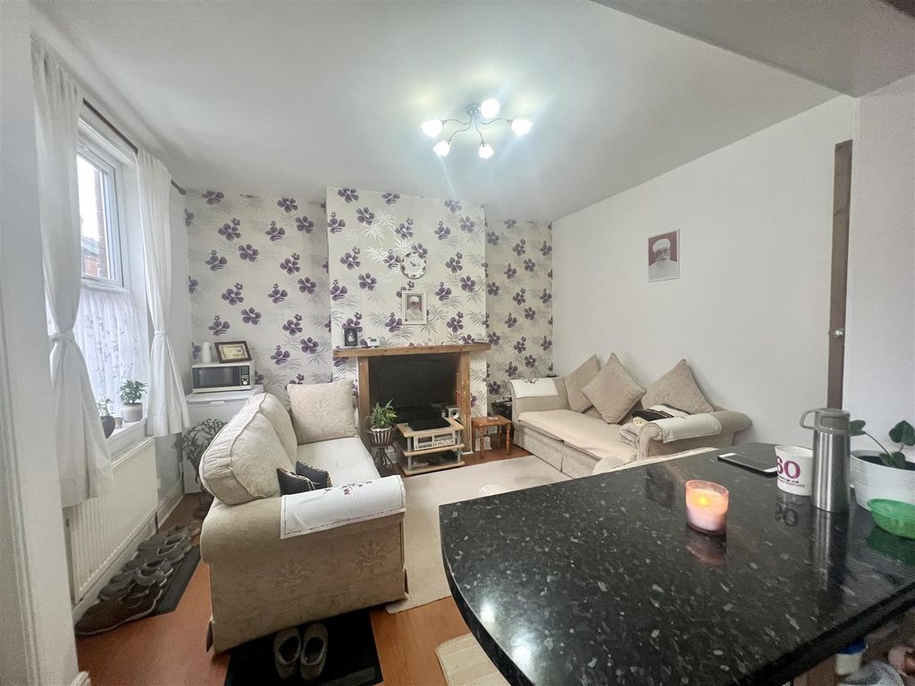 2 bed terraced house for sale in Marley View, Beeston, Leeds LS11, £115,000