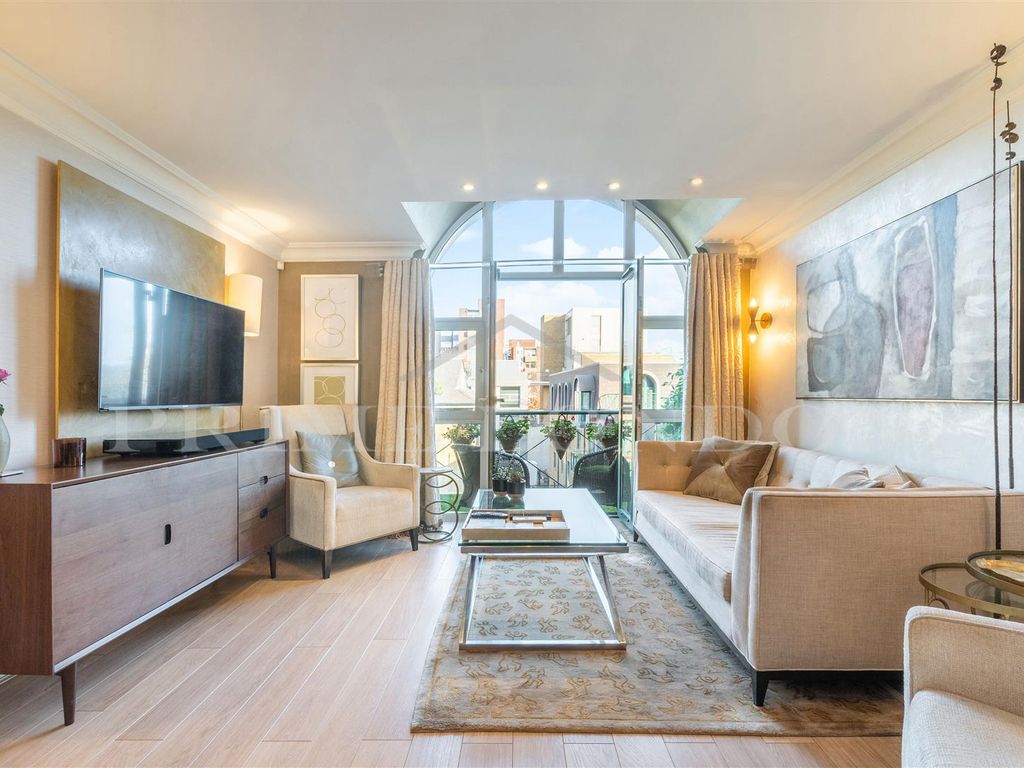 2 bed flat for sale in Walpole House, 126 Westminster Bridge Road, Westminster Square SE1, £910,000
