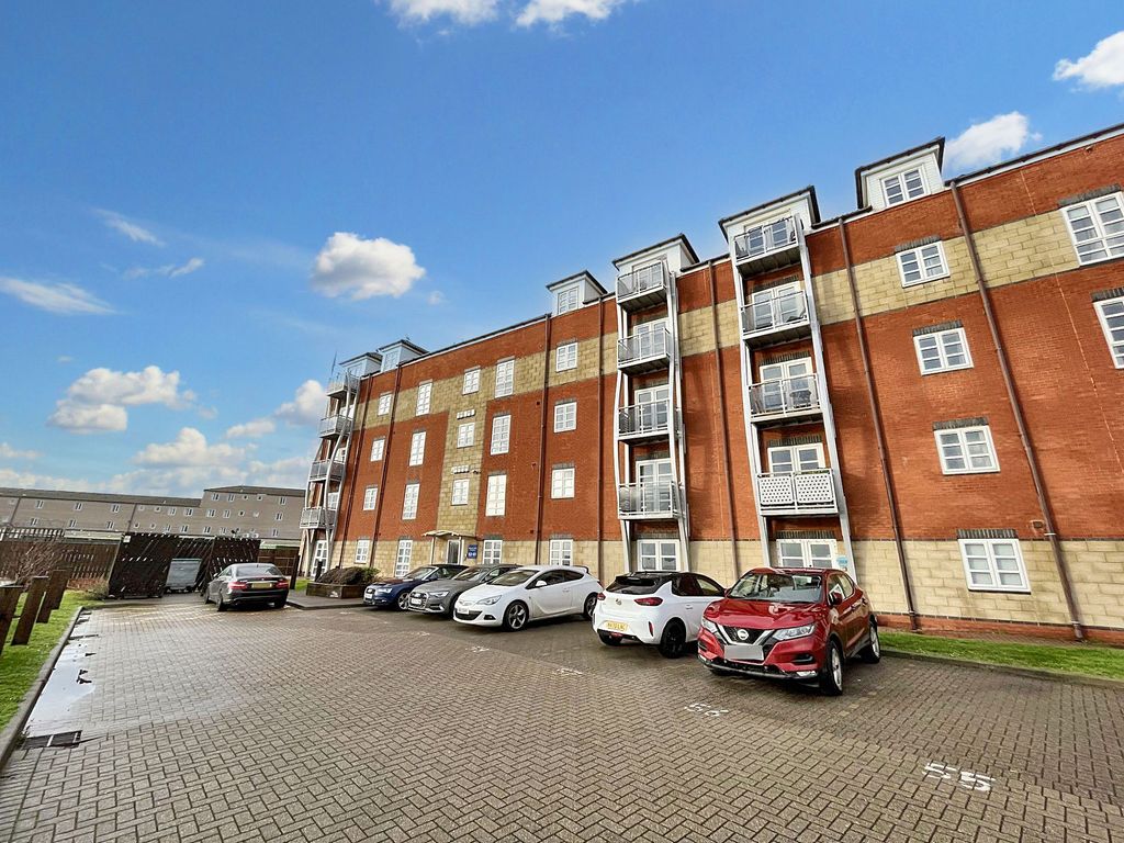 2 bed flat for sale in Mariners Point, Hartlepool TS24, £110,000