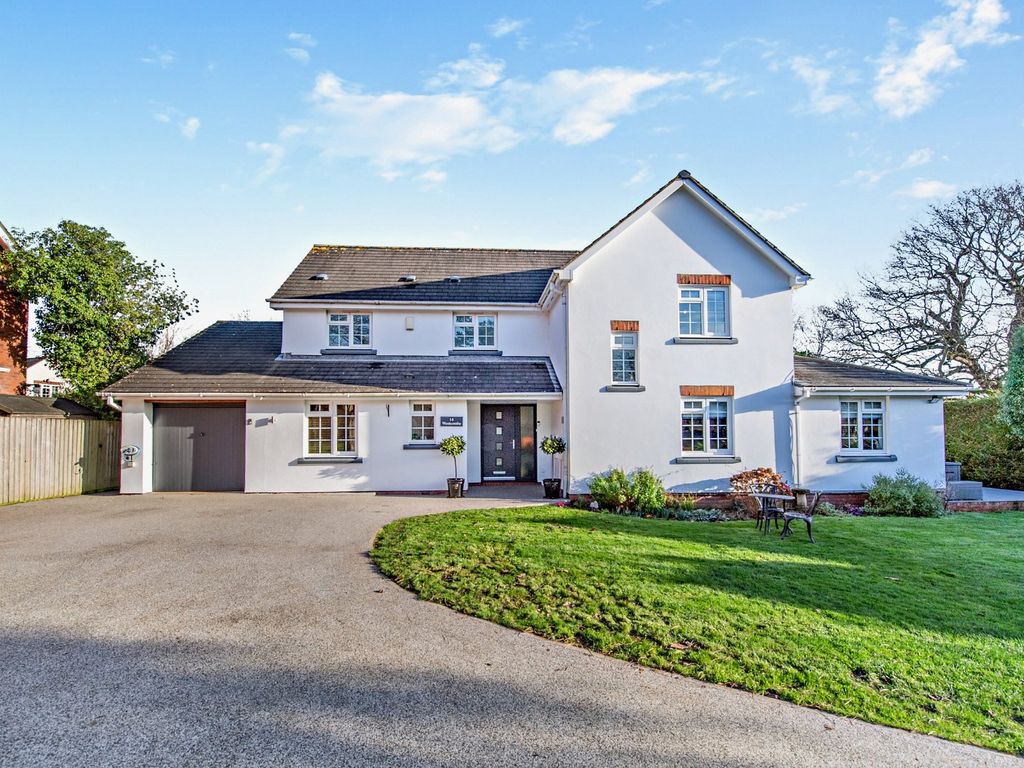 5 bed detached house for sale in Westcombe, Alphington, Exeter, Devon EX2, £835,000
