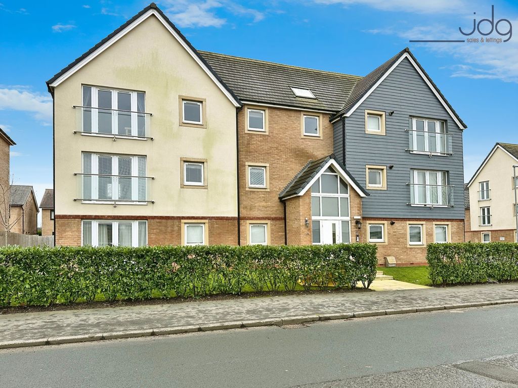 2 bed flat for sale in New Quay Road, Lancaster LA1, £165,000