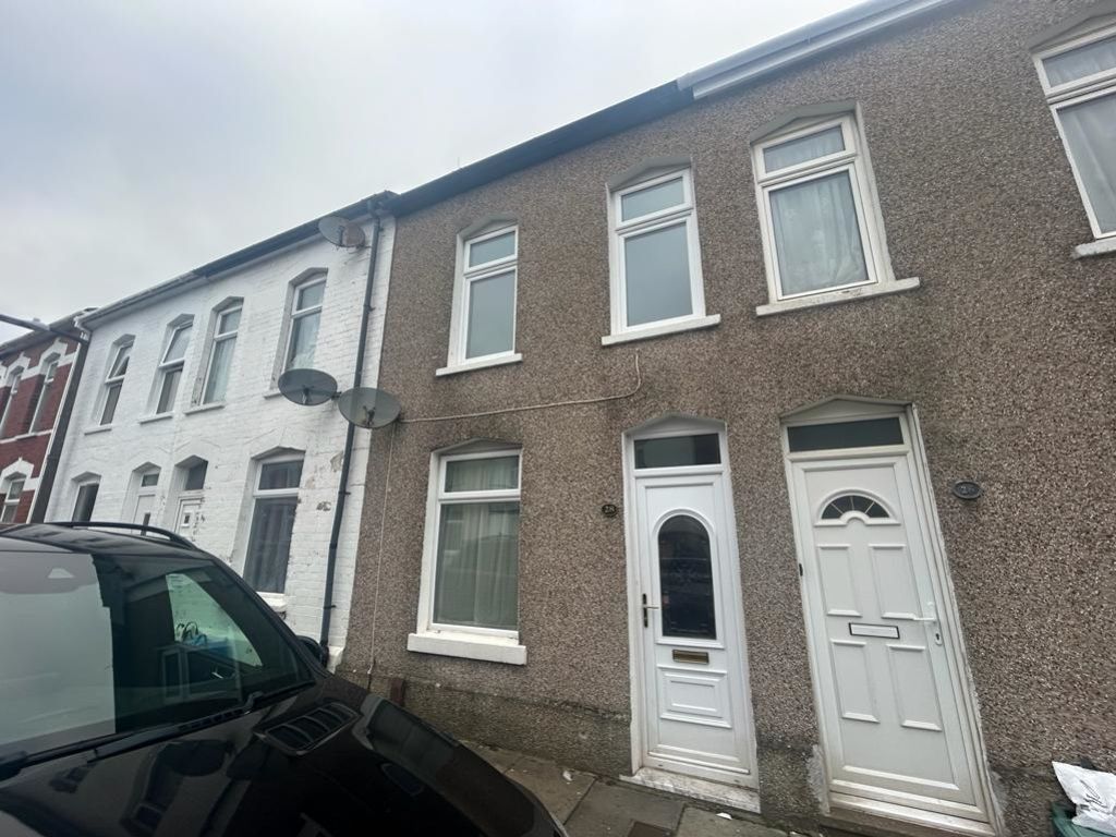3 bed terraced house to rent in Bell Street, Barry CF62, £1,150 pcm
