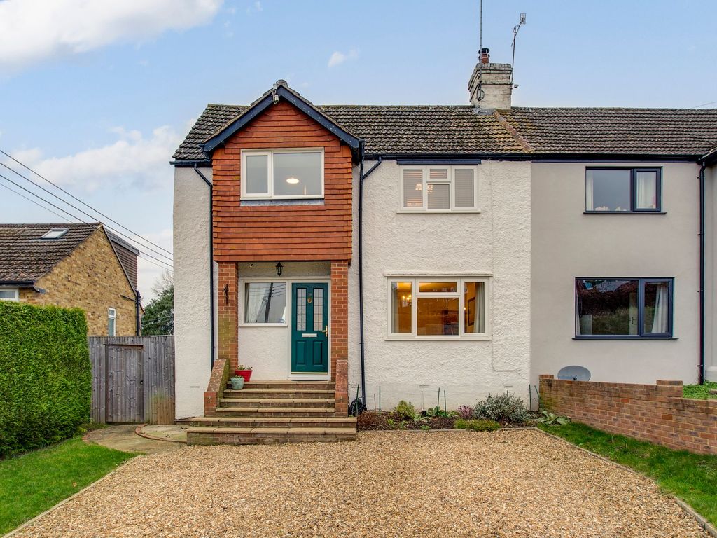 3 bed semi-detached house for sale in Derehams Lane, Loudwater HP10, £540,000