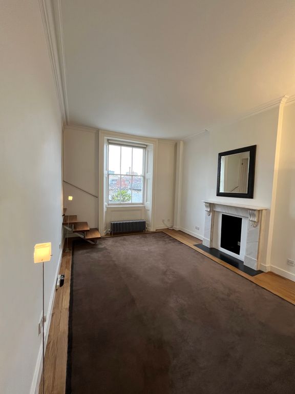 2 bed flat to rent in Rutland Gate, London SW7, £3,792 pcm