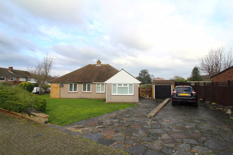 3 bed semi-detached bungalow for sale in Gload Crescent, Orpington BR5, £525,000