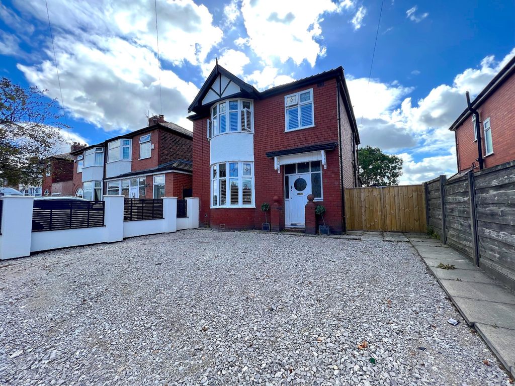 3 bed detached house for sale in Clarendon Road, Audenshaw, Manchester M34, £430,000