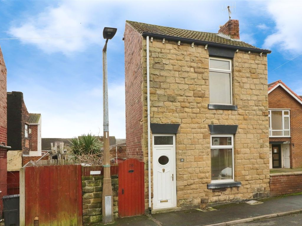 2 bed detached house for sale in Crossgate, Mexborough S64, £65,000