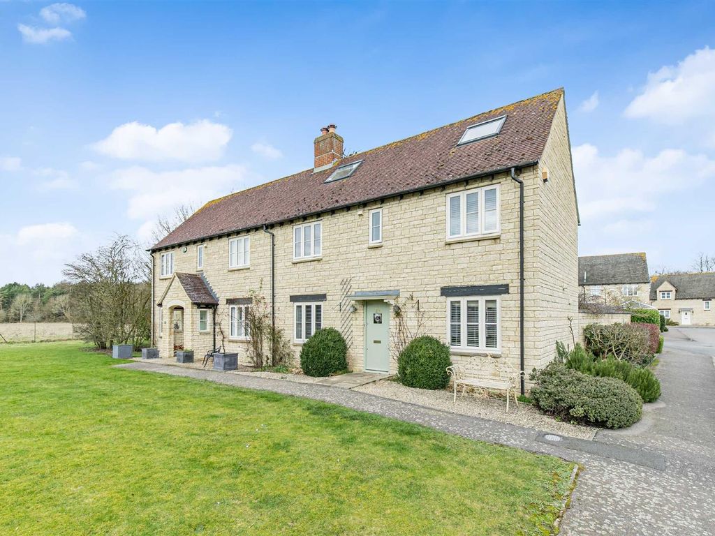 4 bed semi-detached house for sale in Birch Drive, Bradwell Village, Burford OX18, £445,000