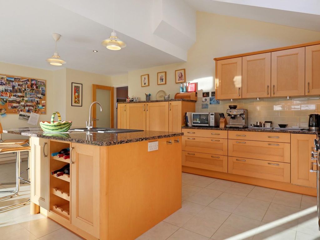 4 bed detached house for sale in Hinton Way, Great Shelford, Cambridge CB22, £1,300,000