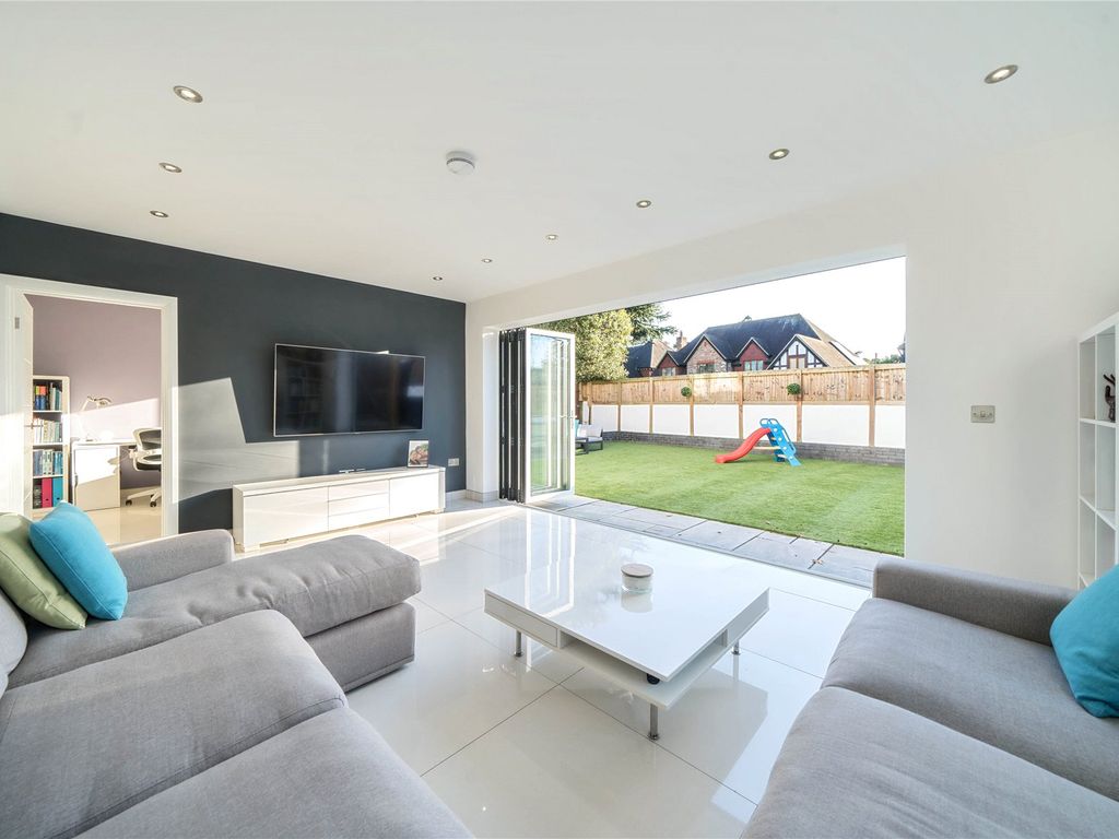 5 bed detached house for sale in Southborough Road, Bromley BR1, £1,500,000