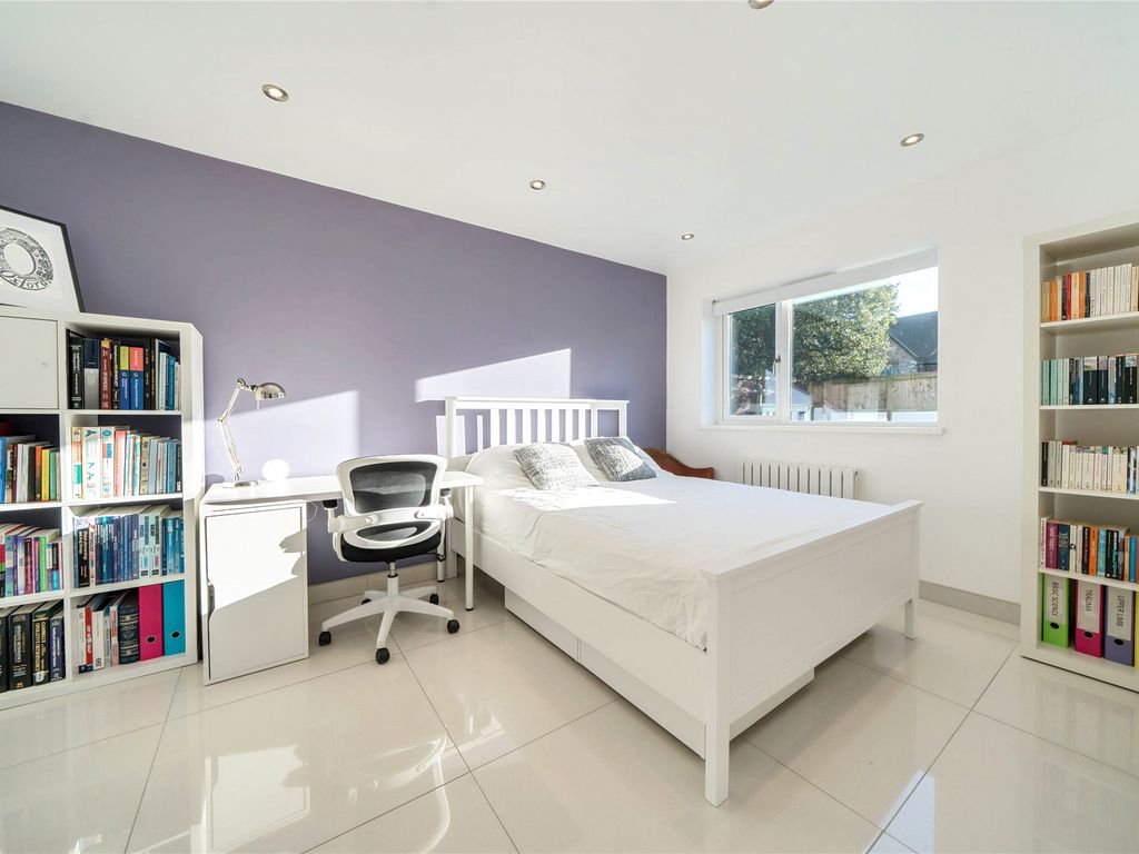 5 bed detached house for sale in Southborough Road, Bromley BR1, £1,500,000