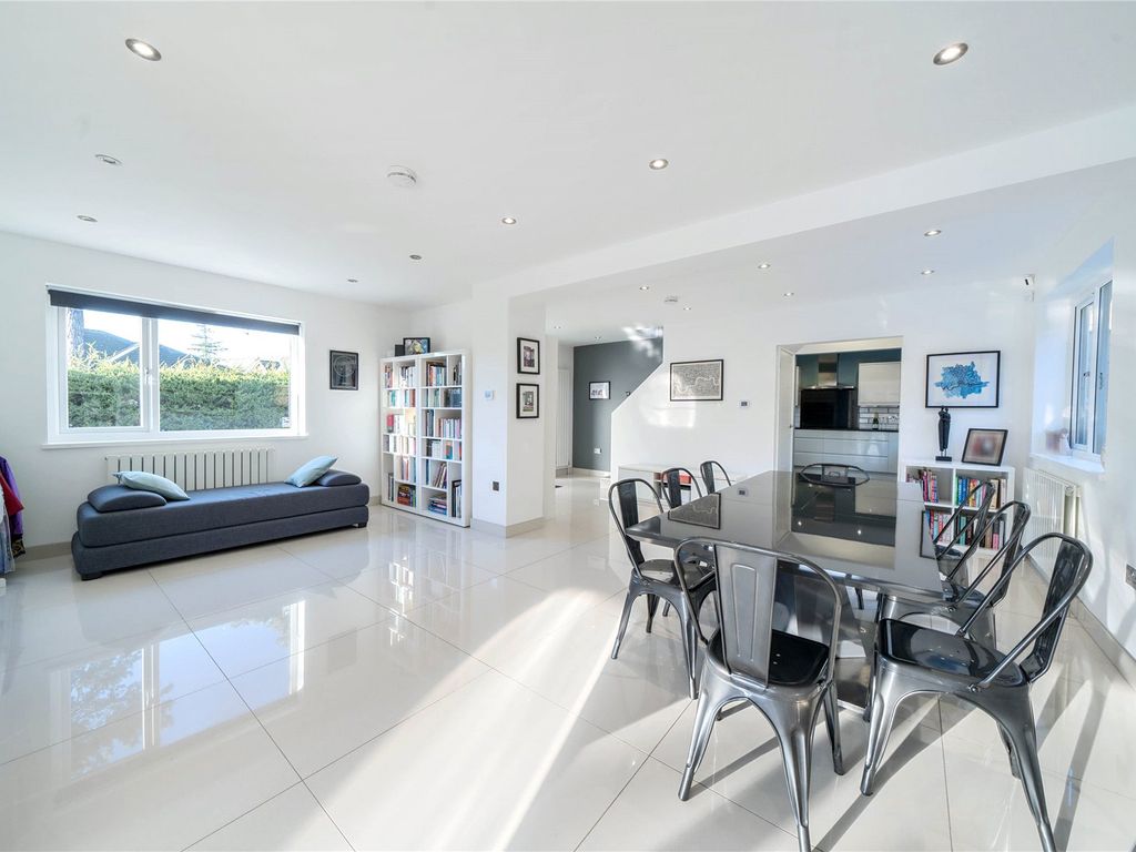 5 bed detached house for sale in Southborough Road, Bromley BR1, £1,500,000