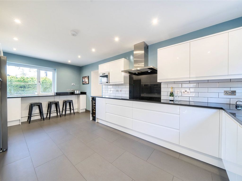 5 bed detached house for sale in Southborough Road, Bromley BR1, £1,500,000