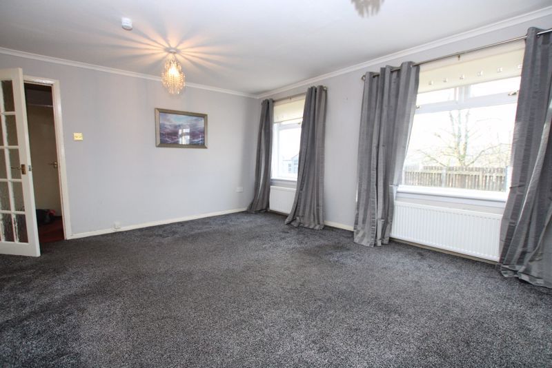 3 bed terraced house for sale in Nobleston Estate, Alexandria G83, £89,000