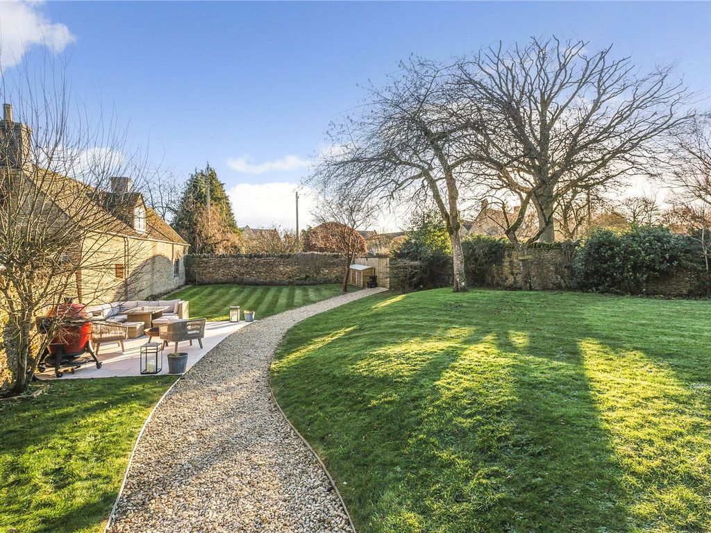 4 bed detached house for sale in Condicote, Cheltenham, Gloucestershire GL54, £825,000