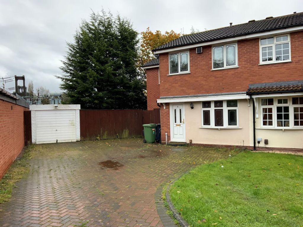 3 bed semi-detached house for sale in 8 Petworth Close, Willenhall WV13, £29,000