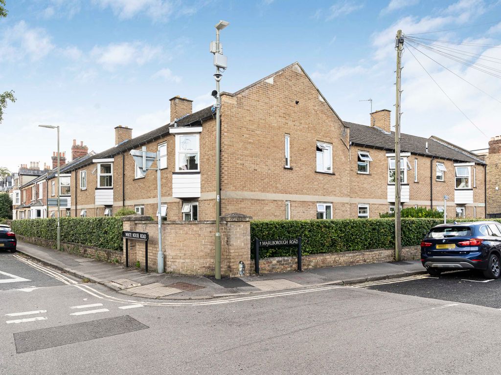 1 bed flat for sale in Olney Court, Marlborough Road, Oxford OX1, £325,000