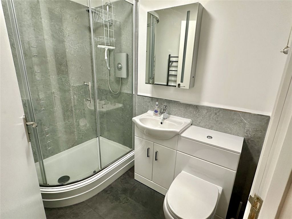 2 bed flat for sale in Llys Y Brenin, Terrace Road, Aberystwyth, Ceredigion SY23, £250,000
