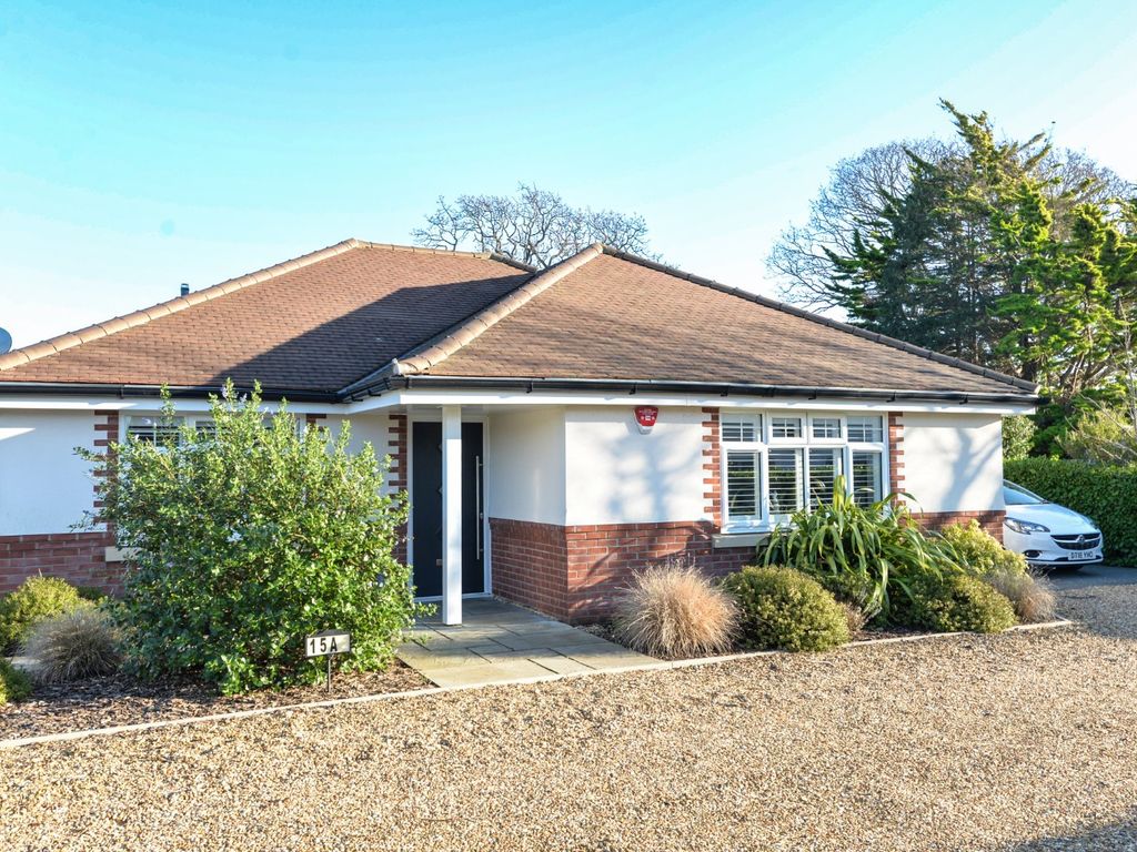 3 bed bungalow for sale in Uplands Avenue, Barton On Sea, New Milton, Hampshire BH25, £665,000