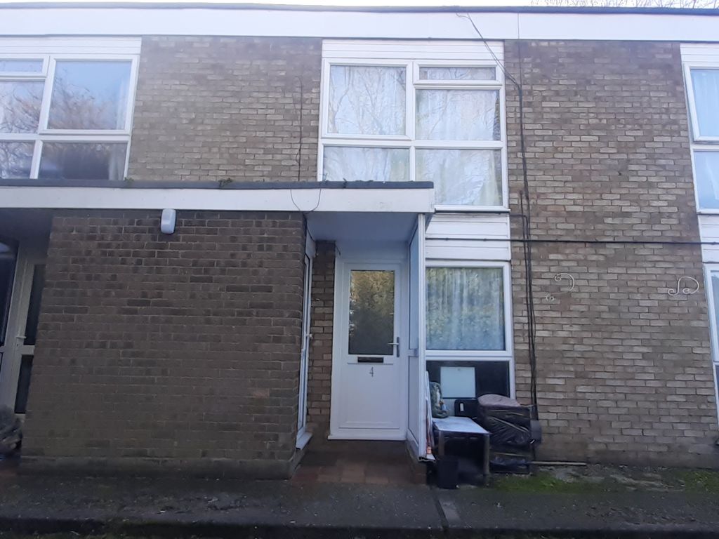 1 bed flat for sale in Dunstable Road, Luton LU4, £120,000