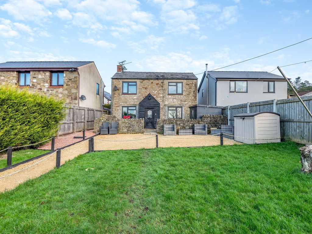 3 bed detached house for sale in Deans Walk, Drybrook, Gloucestershire GL17, £350,000